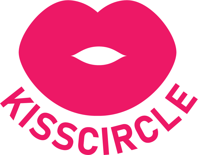 Kiss Circle